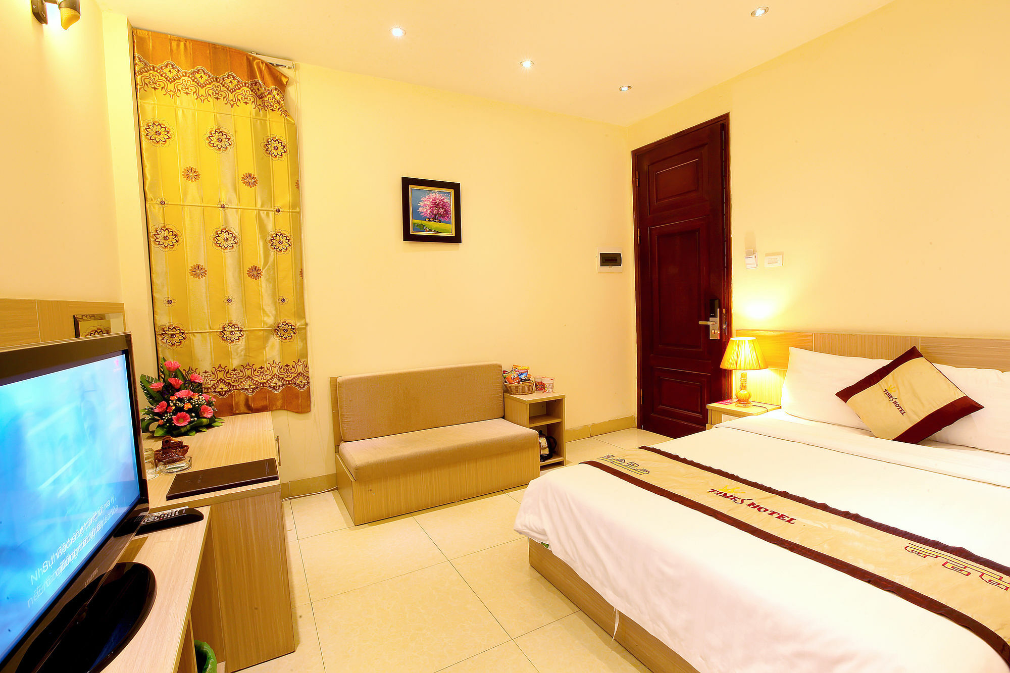 Times Hotel Hanoi Bagian luar foto
